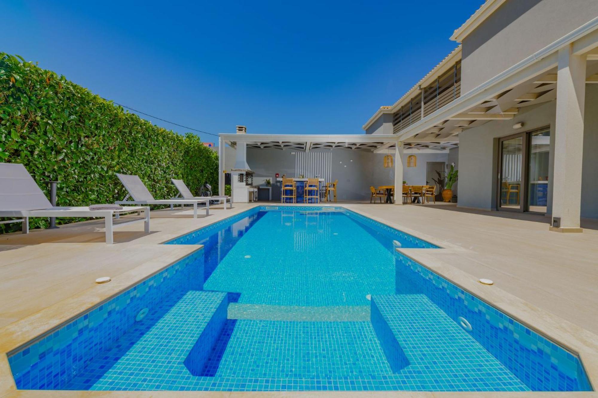 Dareia Suites Plános Eksteriør billede